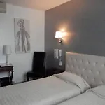 Szálloda Bristol Logis Cit'hotel Centre 3*