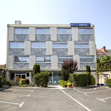 Bristol Logis Cit'hotel Centre 페리괴