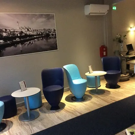 Hotel Bristol Logis Cit'hotel Centre 3*
