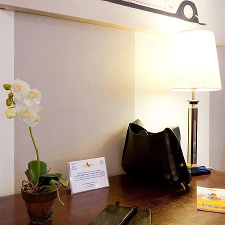 Bristol Logis Cit'hotel Centre 3*