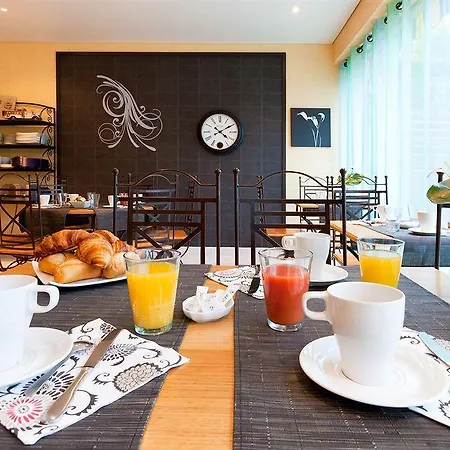 Bristol Logis Cit'hotel Centre 호텔 3*