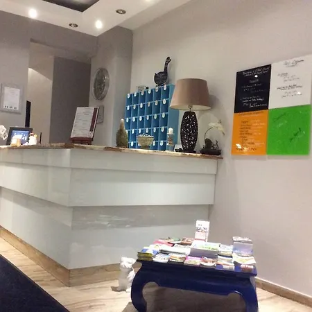 호텔 Bristol Logis Cit'hotel Centre