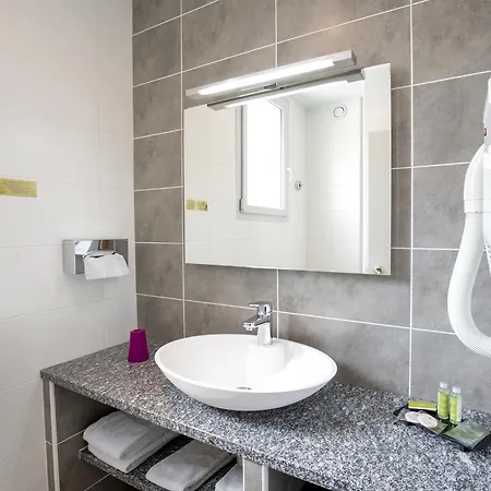 호텔 Bristol Logis Cit'hotel Centre 페리괴