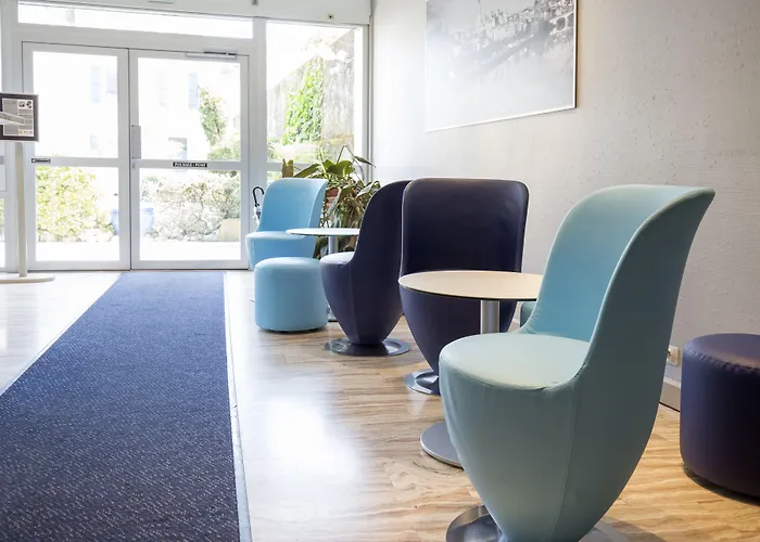 فندق Bristol Logis Cit'hotel Centre 3*