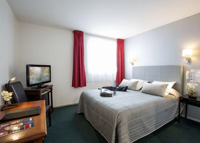 Bristol Logis Cit'hotel Centre فندق Périgueux