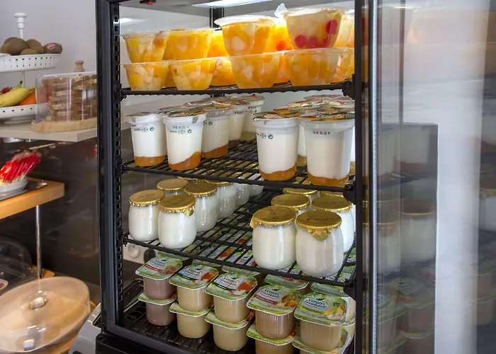 ホテル Bristol Logis Cit'hotel Centre ペリグー