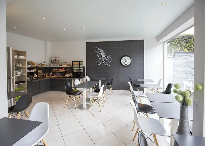 Bristol Logis Cit'hotel Centre ホテル 3*