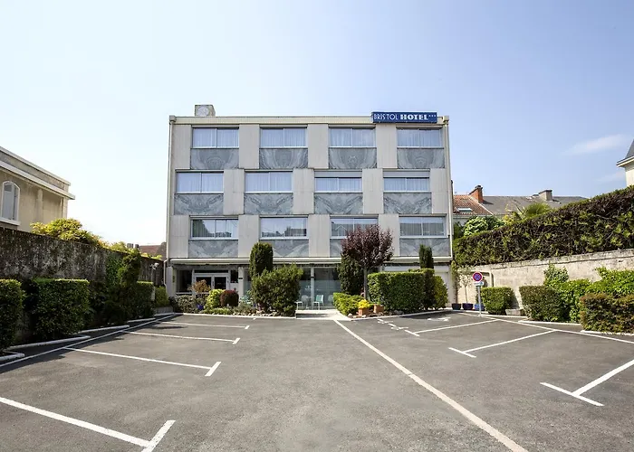 Bristol Logis Cit'hotel Centre فندق